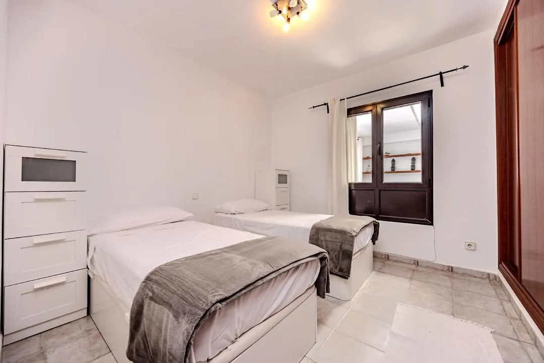 Villa Kakariko Playa Honda  Apartment